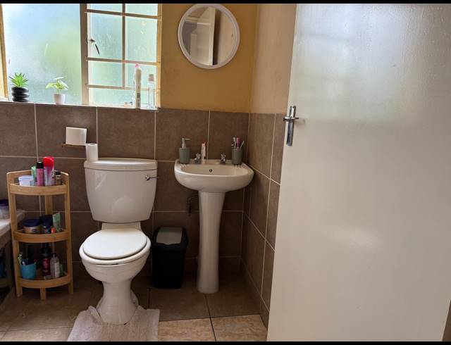 2 BEDROOM APARTMENT FOR SALE IN RUSTENBURG CENTRAL